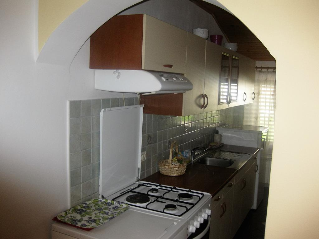 Apartment Svobode Izola Exterior photo