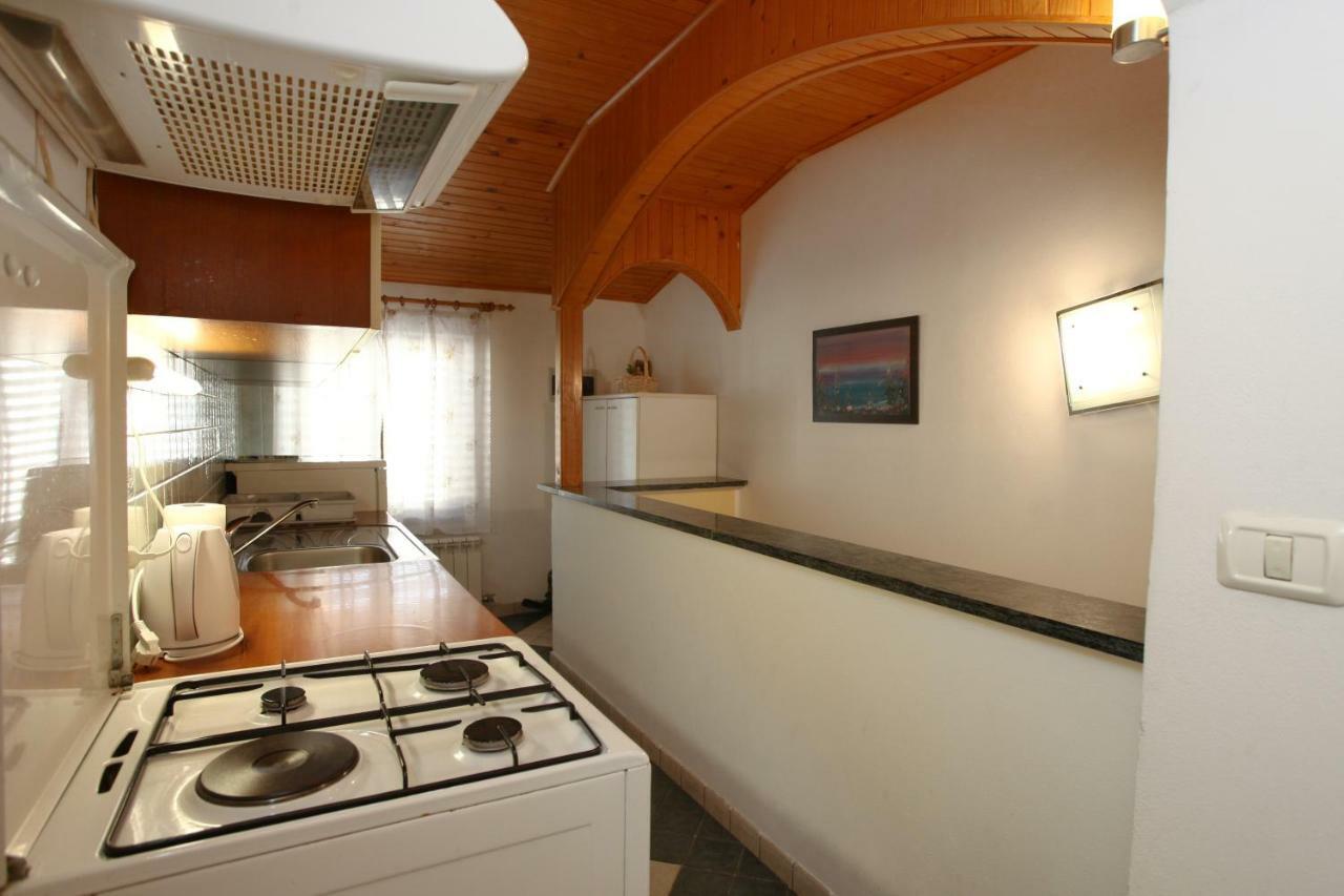 Apartment Svobode Izola Exterior photo
